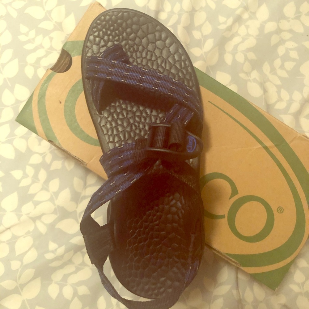 Chacos size 9 men 11 women